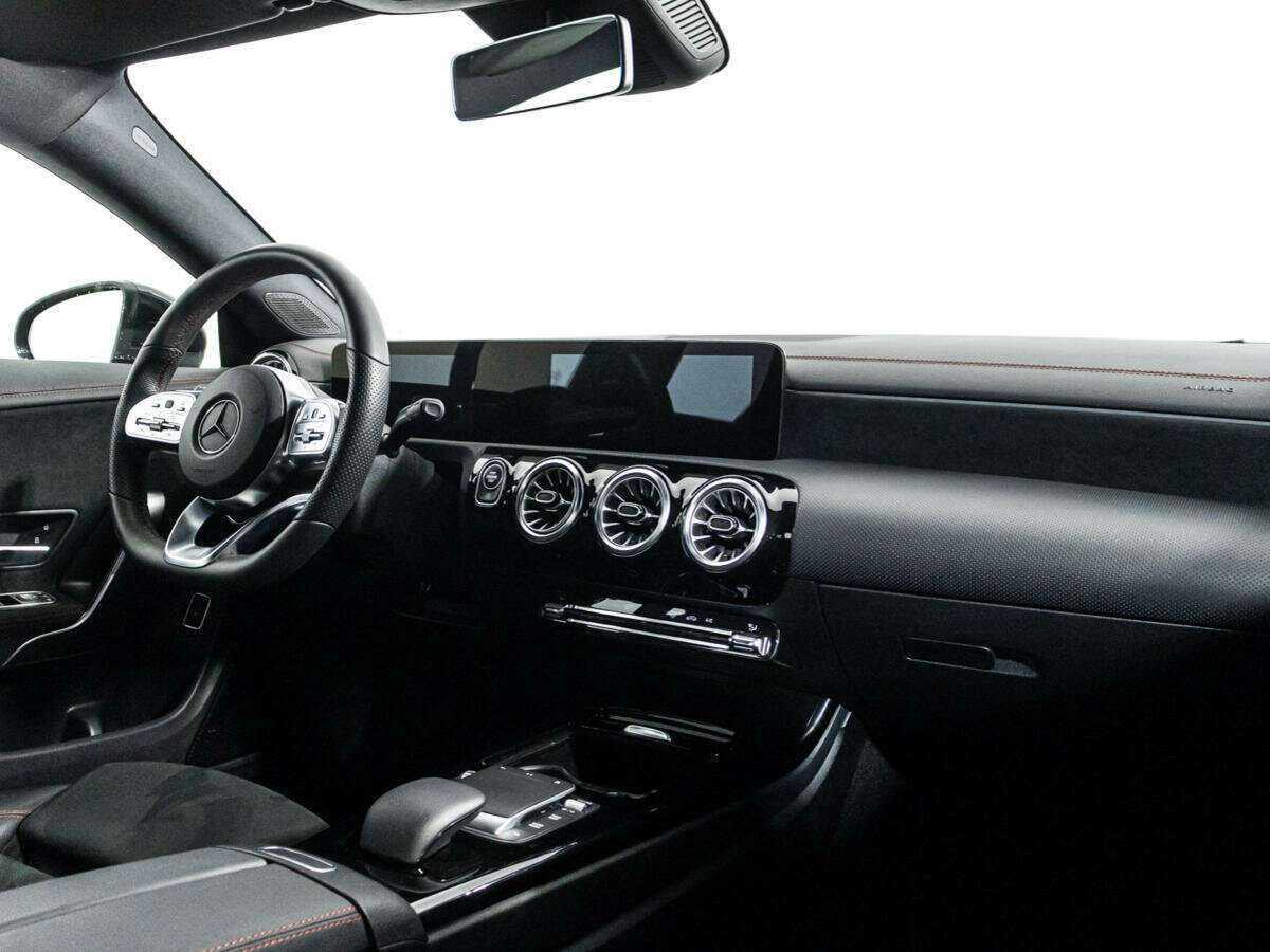 Mercedes-Benz CLA 200, 2021 Фото №9