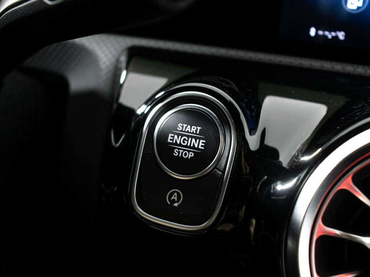 Mercedes-Benz CLA 200, 2021 Фото №16