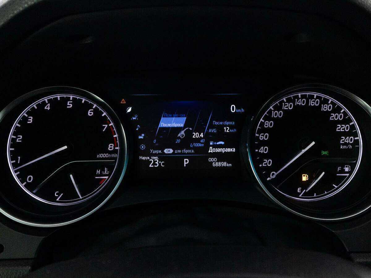 Toyota Camry, 2018 Фото №12