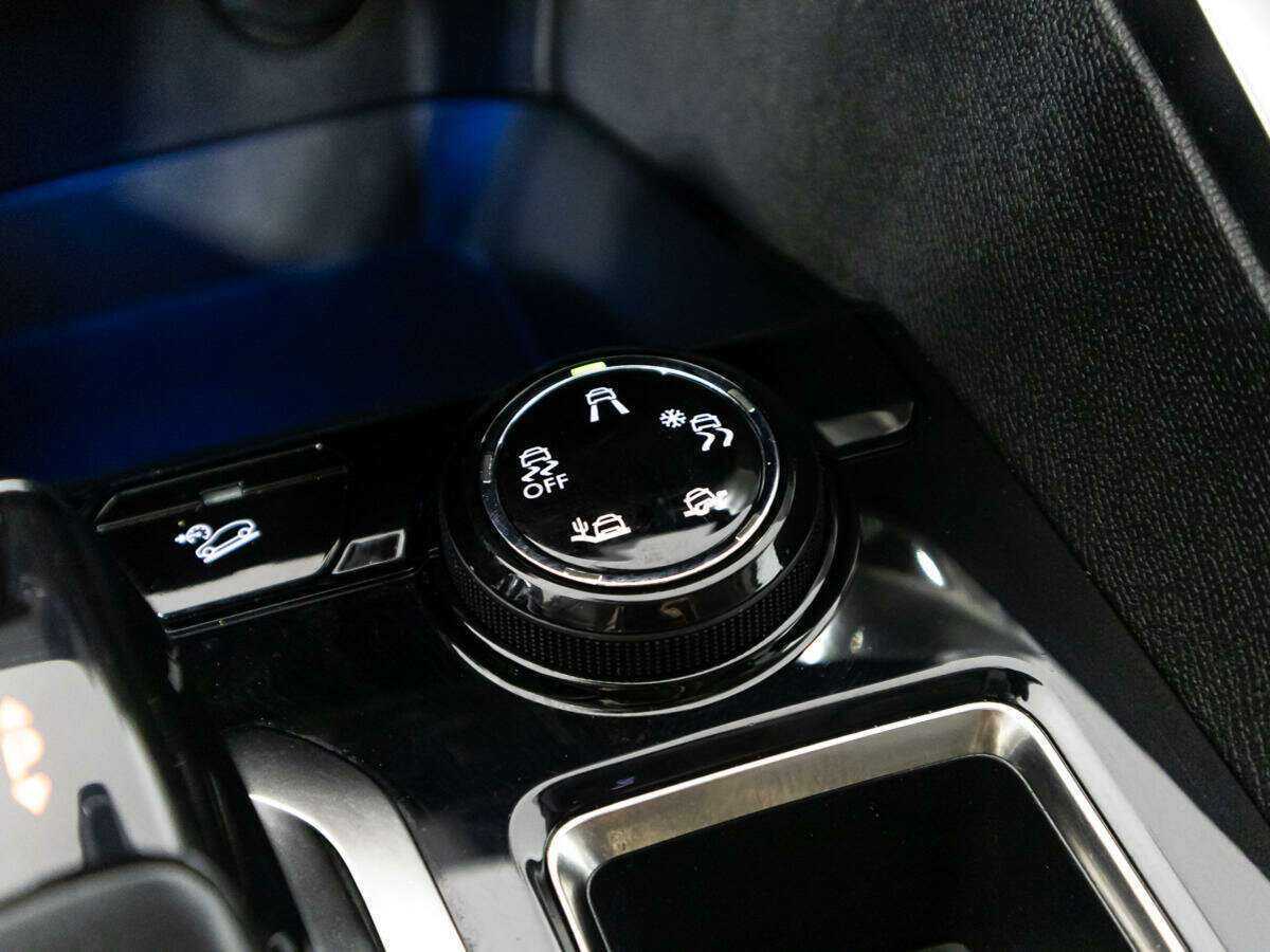 Peugeot 3008, 2018 Фото №17