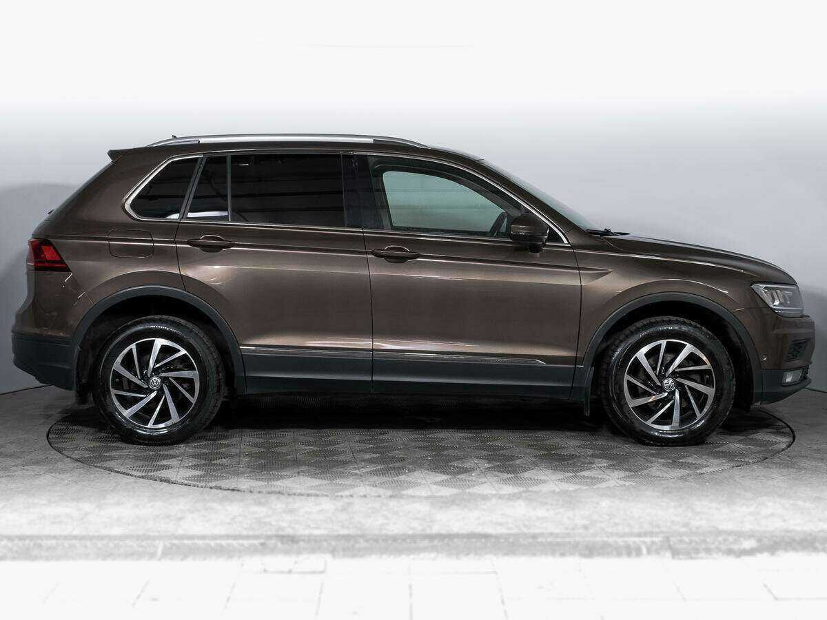 Volkswagen Tiguan, 2018 - 147 495 км. | Фото №4