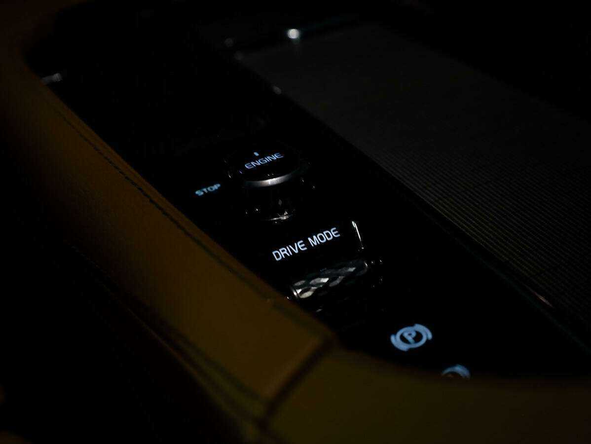 Volvo XC90, 2016 Фото №23