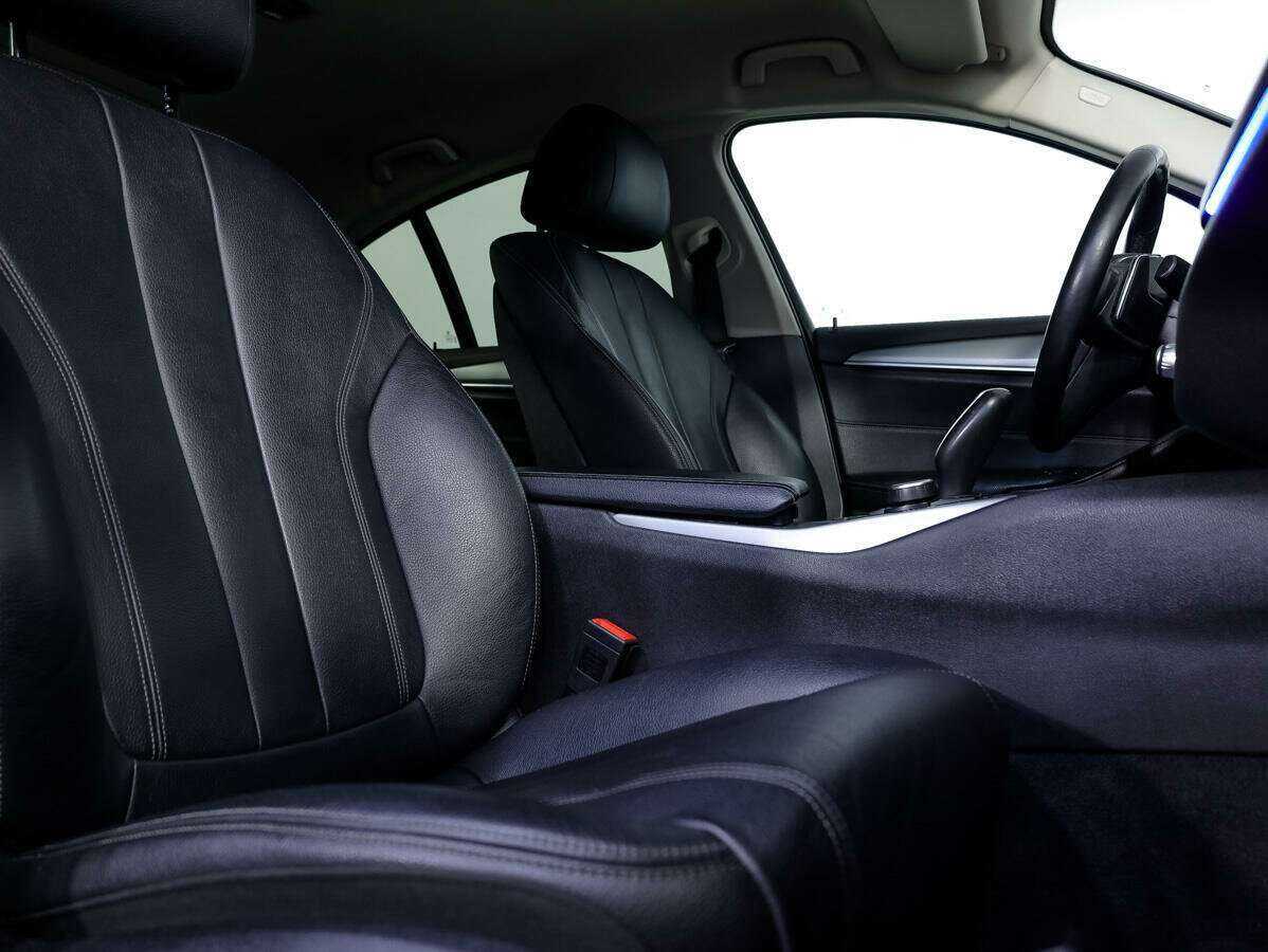 BMW 5 серии 520d, 2018 Фото №12