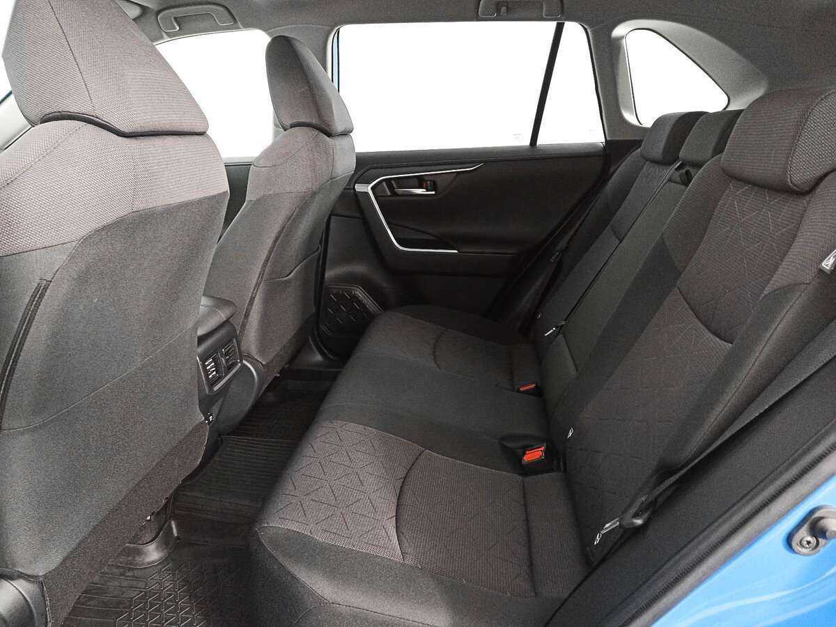 Toyota RAV4, 2020 Фото №10