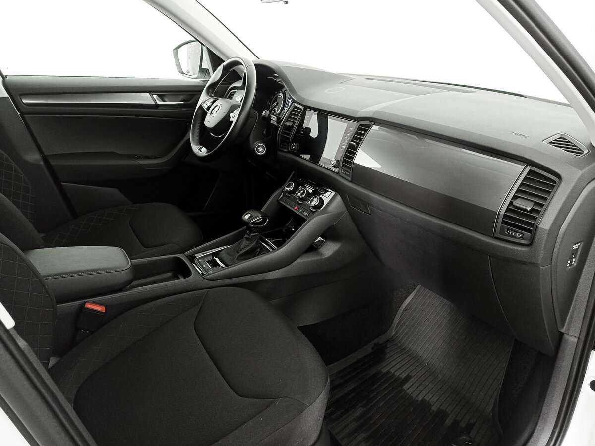 Skoda Kodiaq, 2021 Фото №9