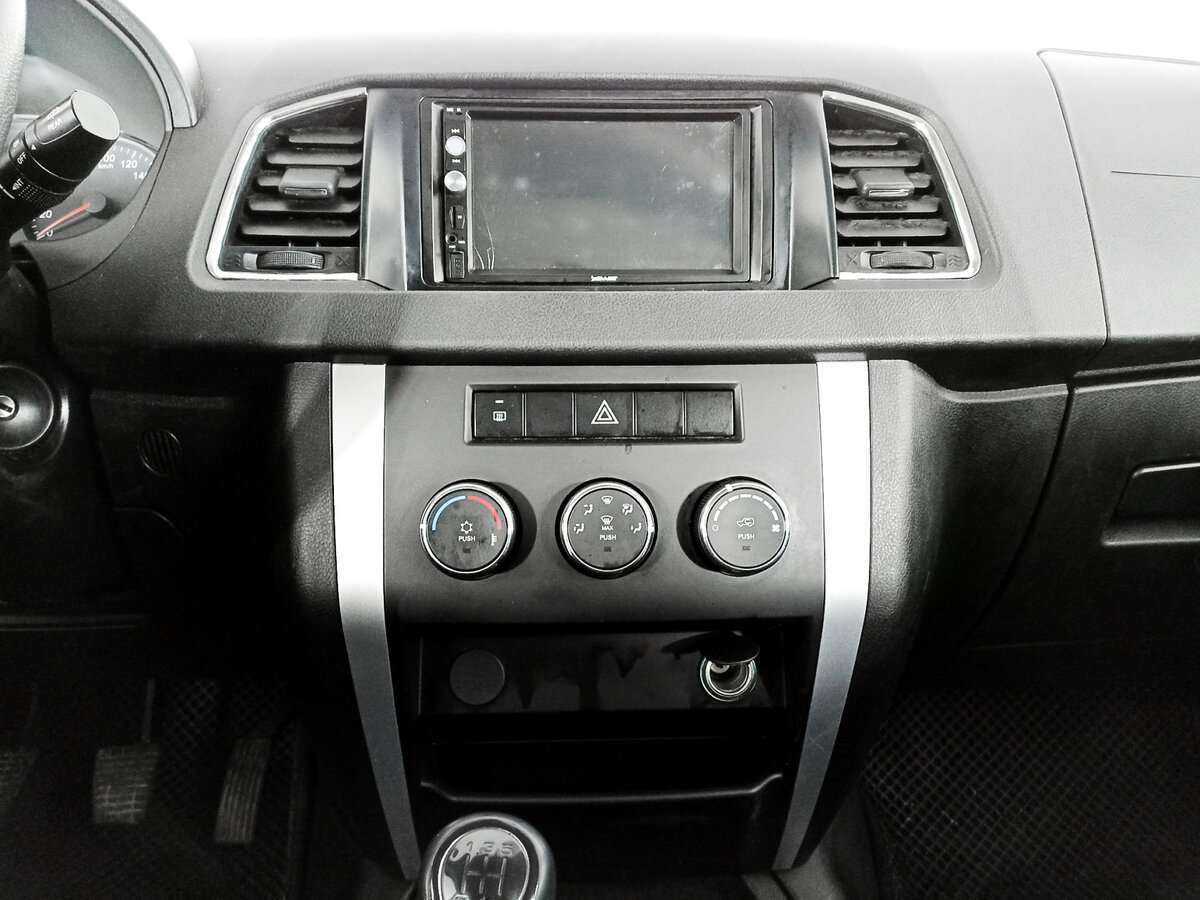 УАЗ Patriot, 2019 Фото №12