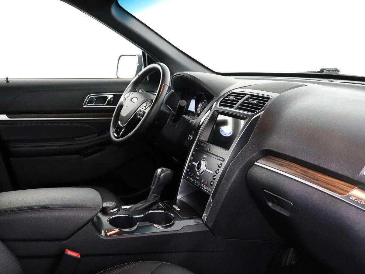 Ford Explorer, 2018 - 85 691 км. | Фото №7