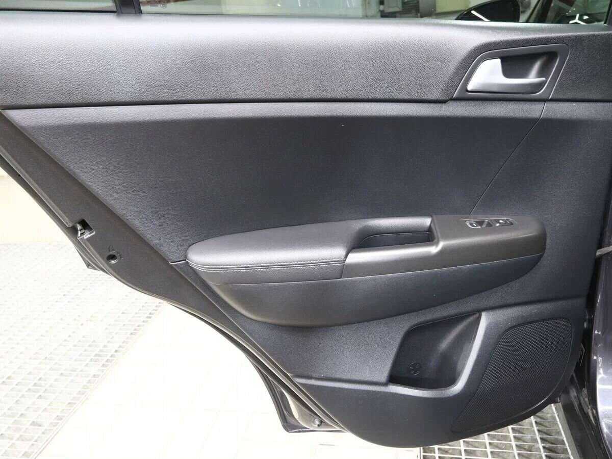 Kia Sportage, 2018 Фото №15