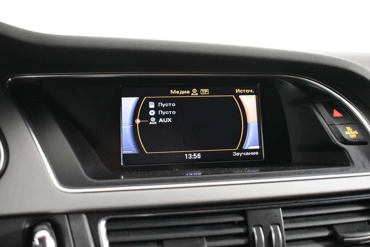 Audi A4, 2012 Фото №18