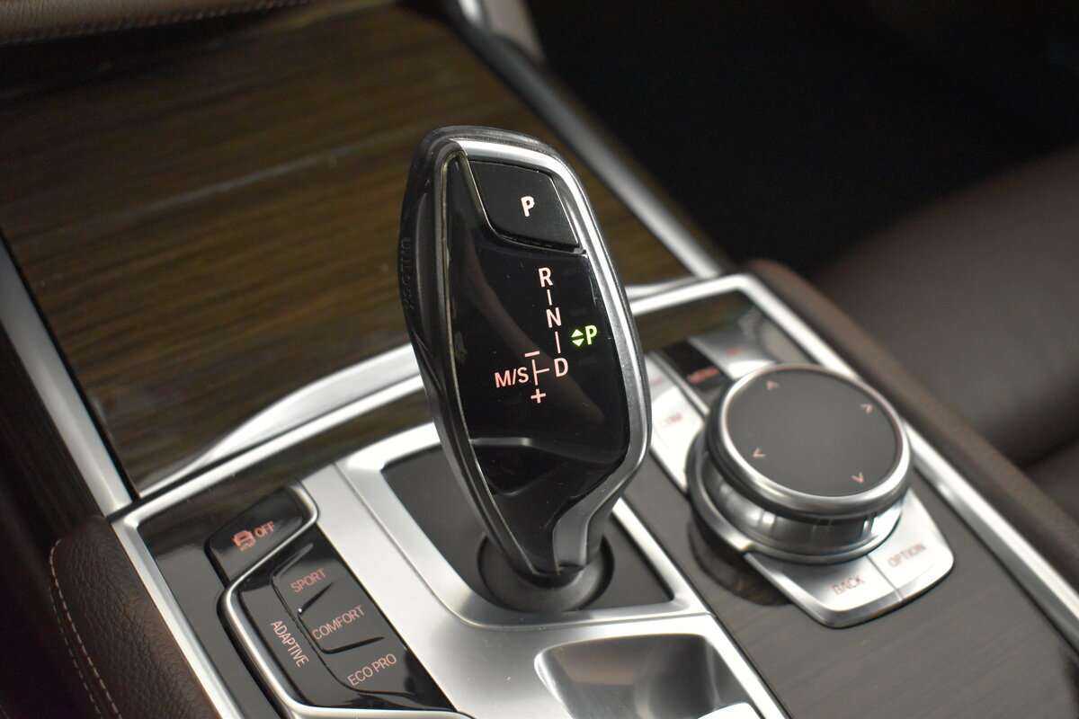 BMW 7 серии Long 730Ld xDrive, 2017 Фото №23