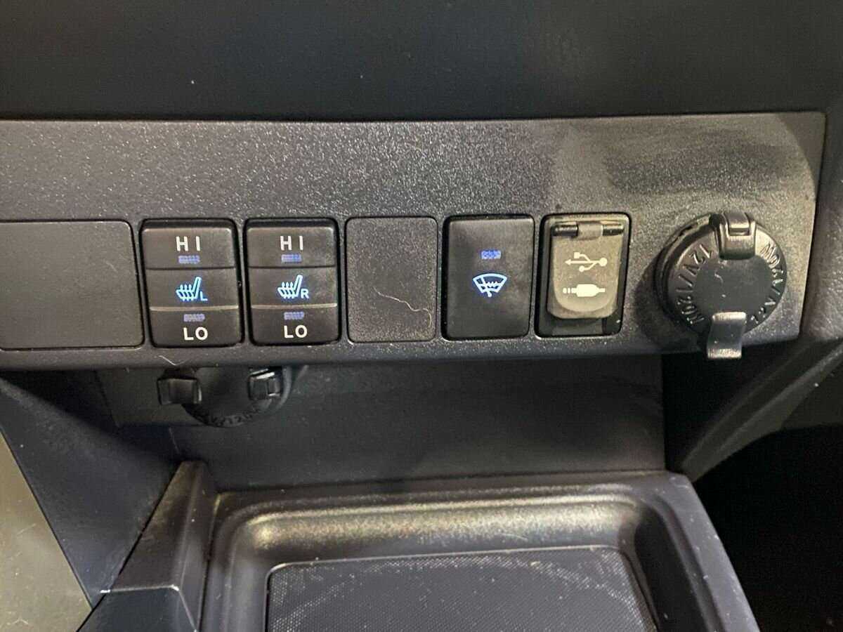 Toyota RAV4, 2014 Фото №16