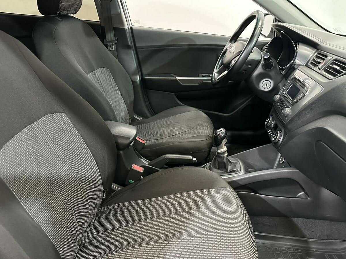Kia Rio 6-speed, 2014 Фото №10