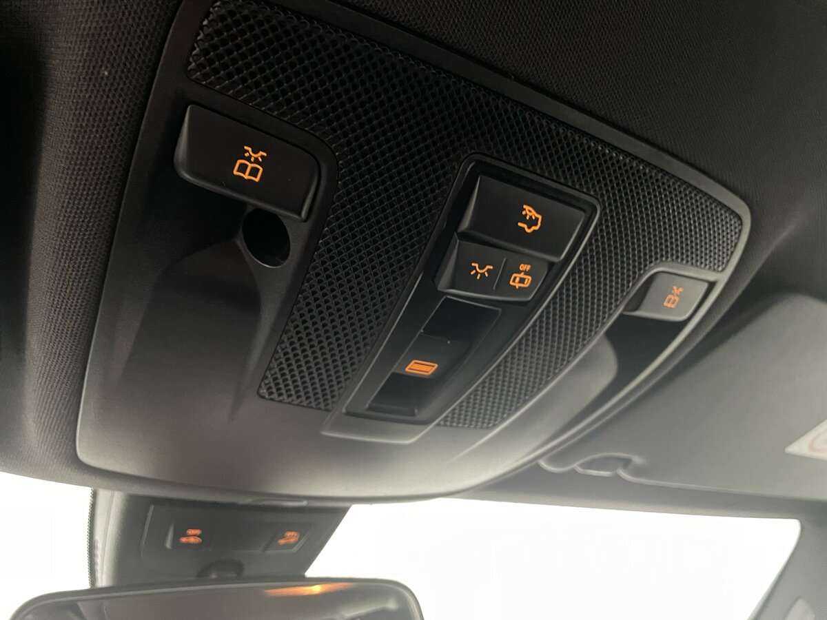 Mercedes-Benz CLA 200, 2014 Фото №15