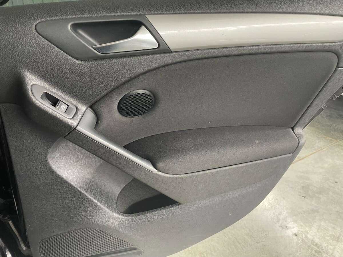 Volkswagen Golf, 2012 Фото №23