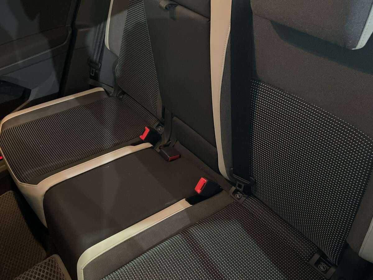 Volkswagen Tiguan, 2019 Фото №17