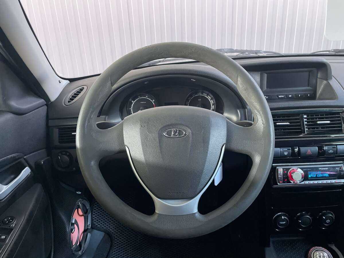 Lada (ВАЗ) Priora, 2014 Фото №10