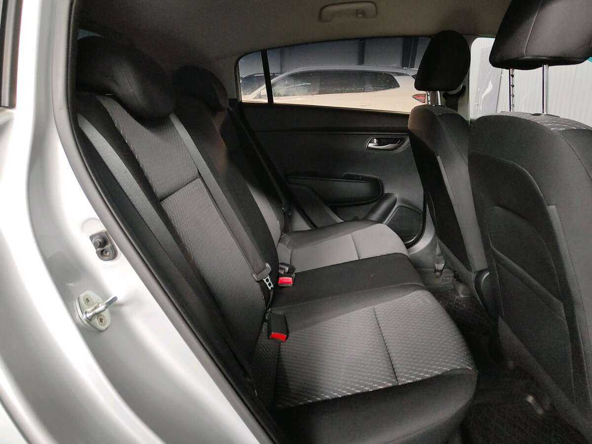 Kia Rio X-Line, 2019 Фото №17