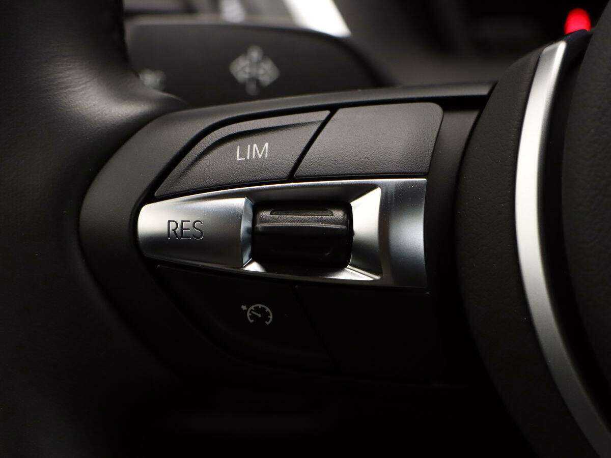 BMW 1 серии 118i, 2018 Фото №15