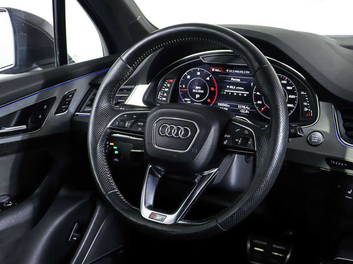 Audi Q7, 2015 Фото №17