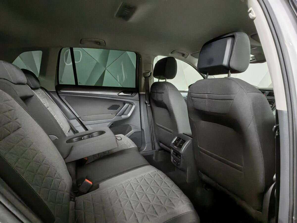 Volkswagen Tiguan, 2021 Фото №12