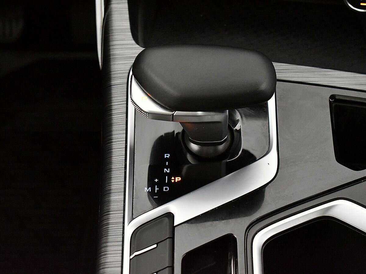 Geely Tugella, 2022 Фото №15