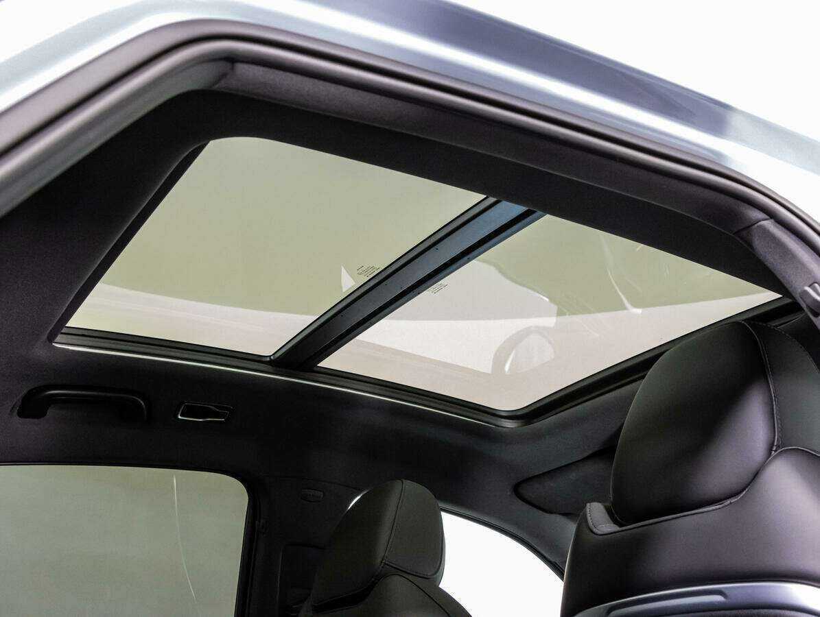 Geely Tugella, 2023 Фото №19