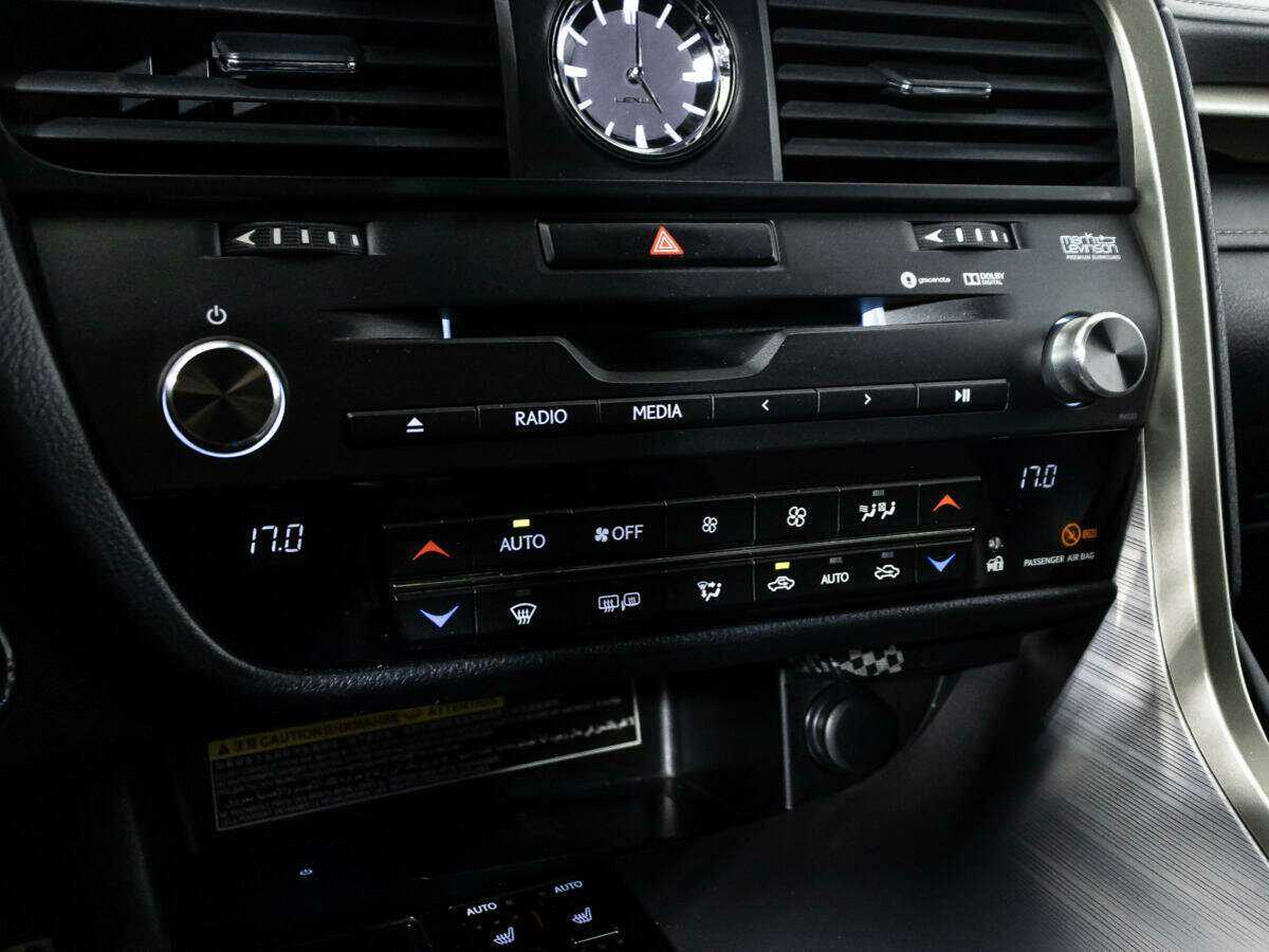 Lexus RX 200t, 2017 Фото №22