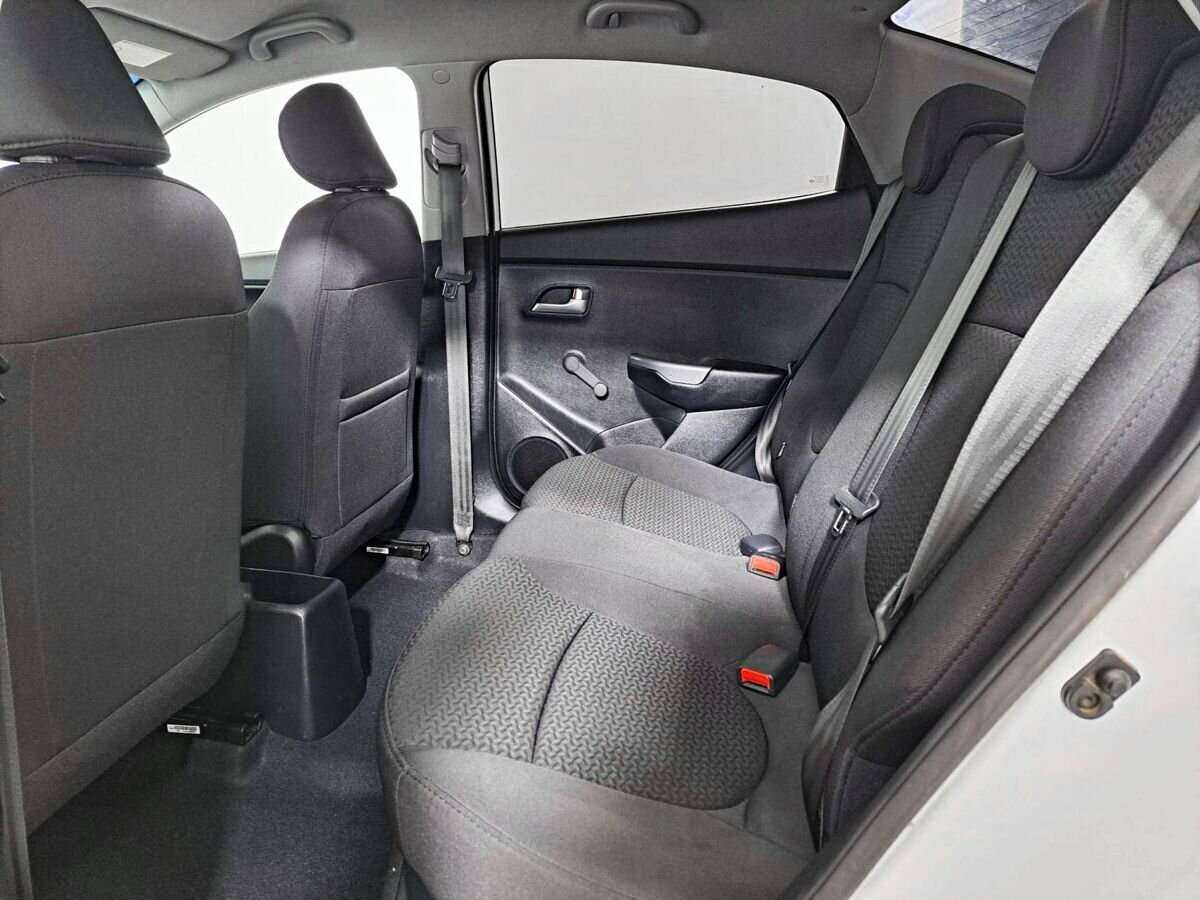 Kia Rio, 2016 Фото №10