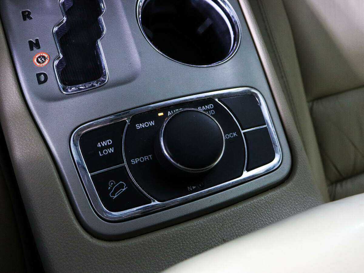 Jeep Grand Cherokee, 2012 Фото №17