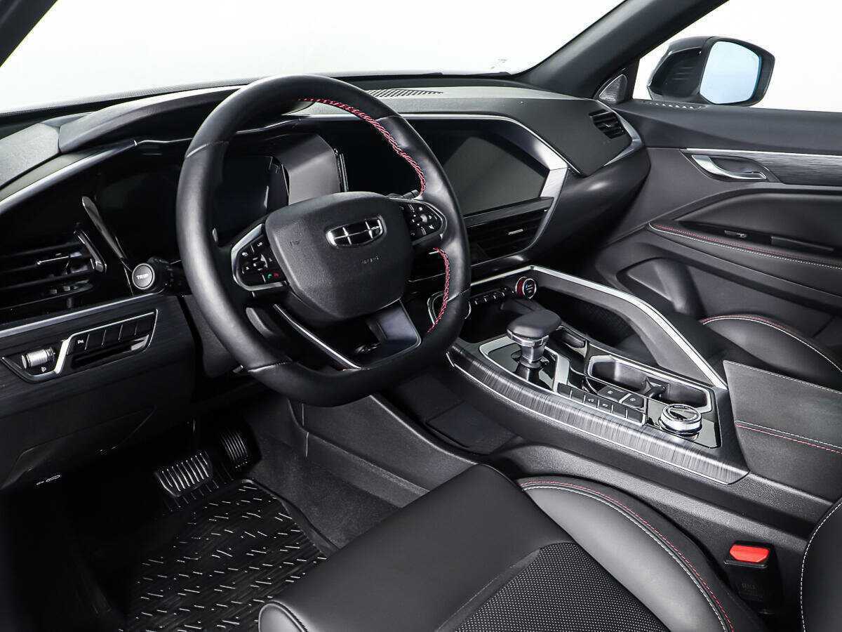 Geely Tugella, 2023 Фото №13