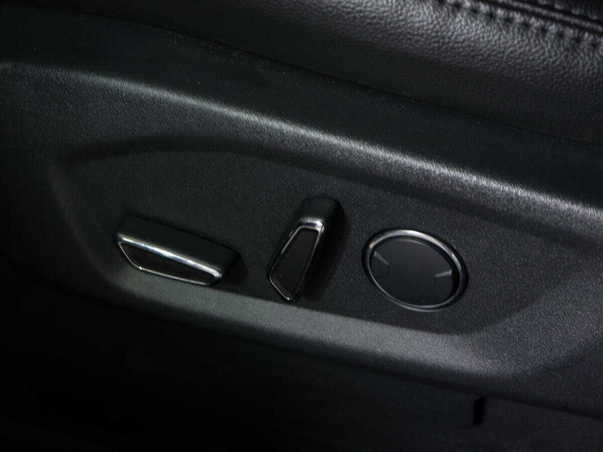 Ford Explorer, 2017 Фото №20