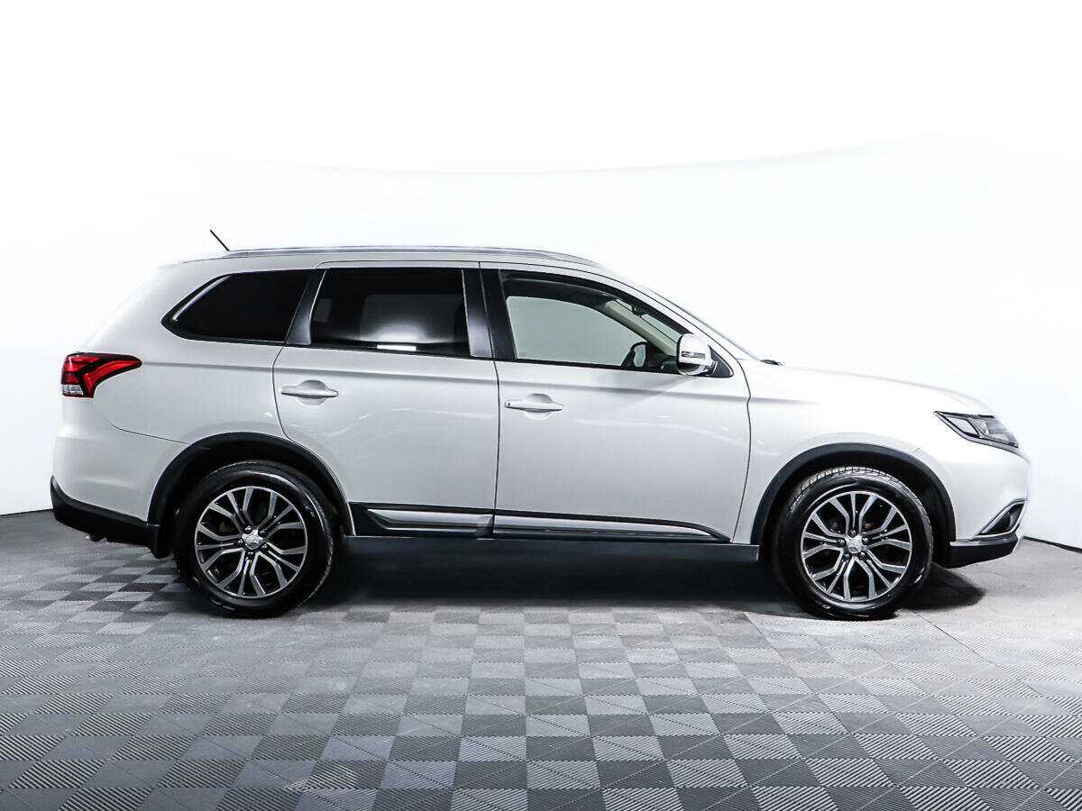 Mitsubishi Outlander, 2016 - 129 798 км. | Фото №4