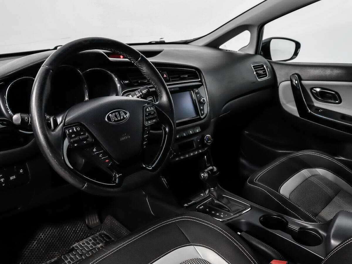 Kia Ceed, 2017 Фото №9