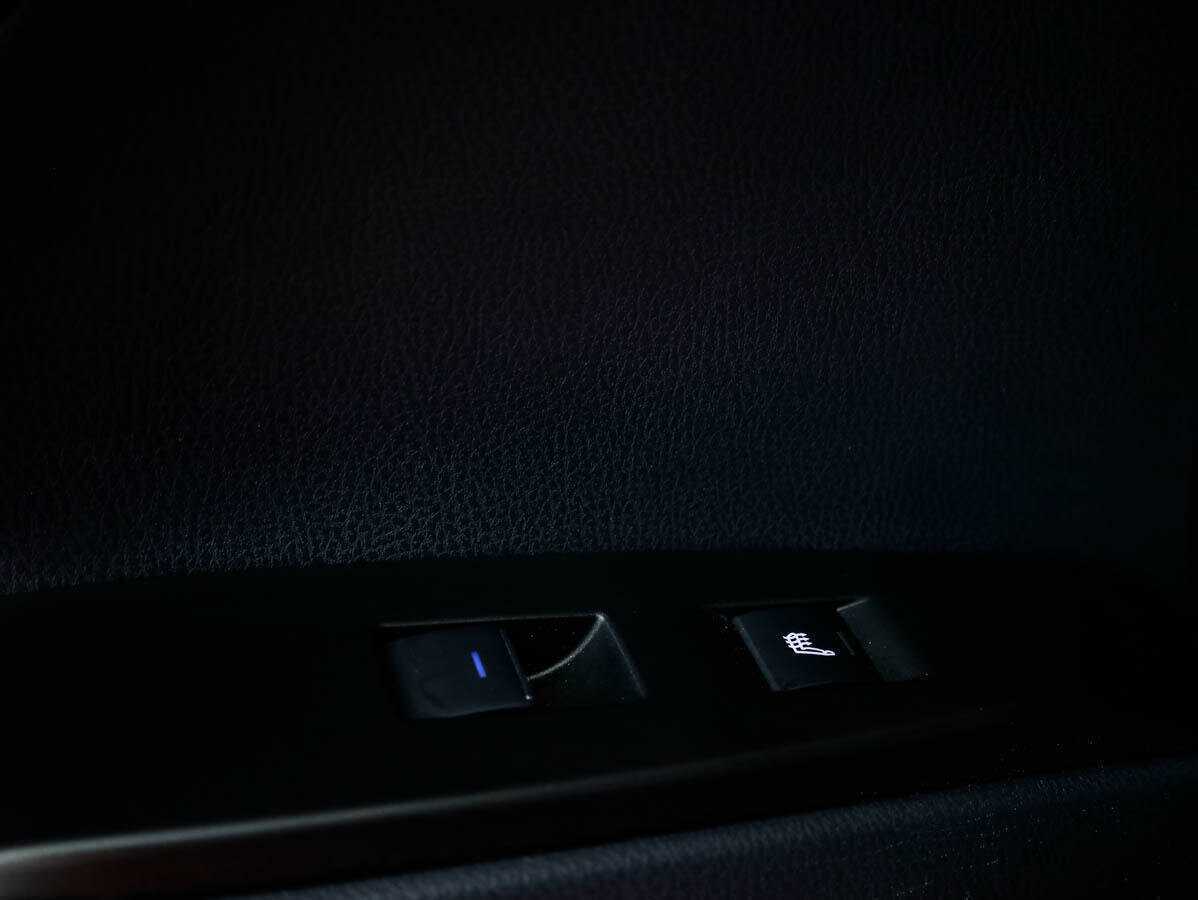 Toyota Camry, 2021 Фото №14