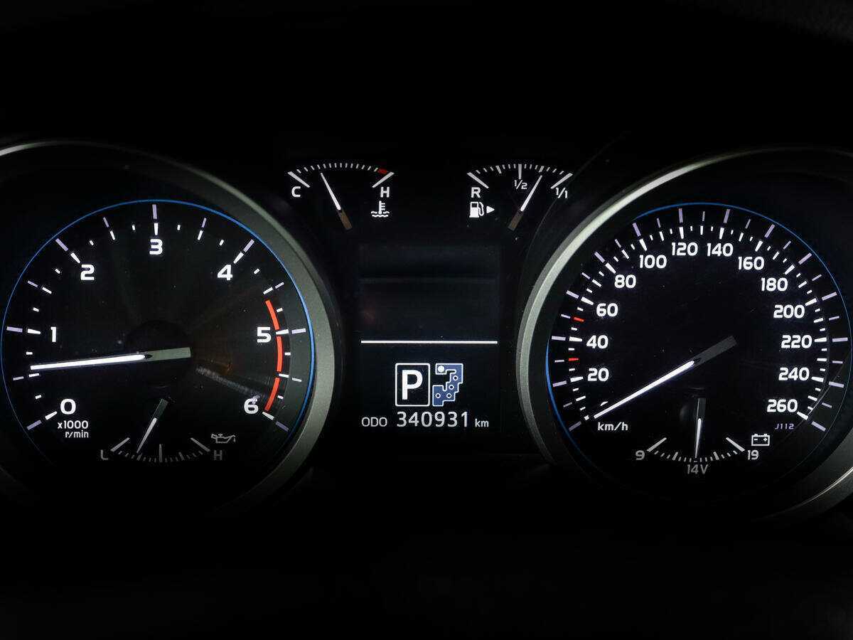 Toyota Land Cruiser, 2012 Фото №11