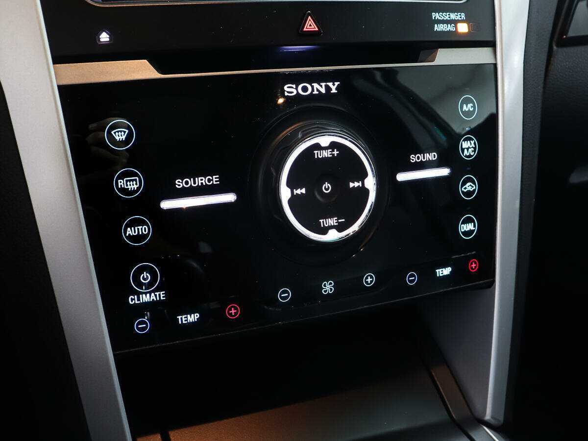 Ford Explorer, 2015 Фото №21