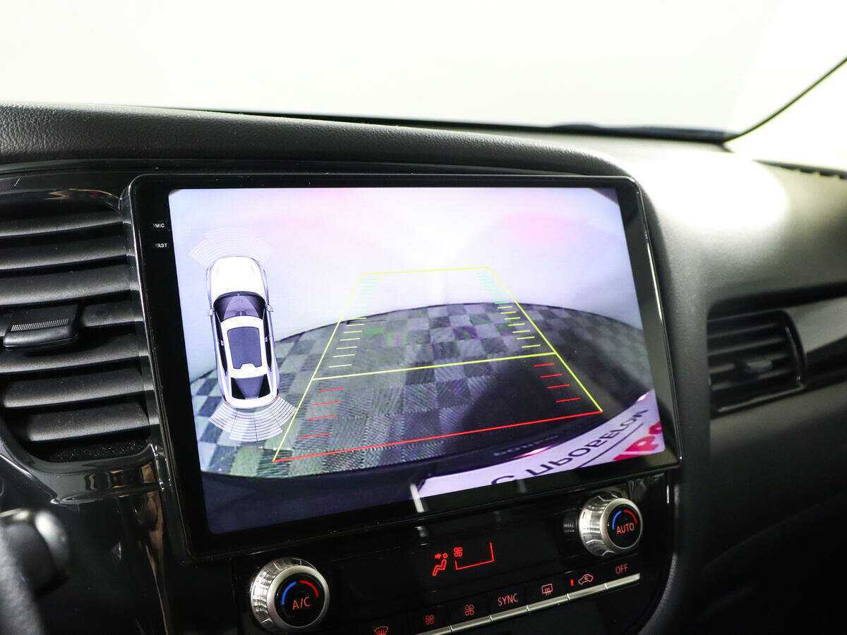 Mitsubishi Outlander, 2021 Фото №13