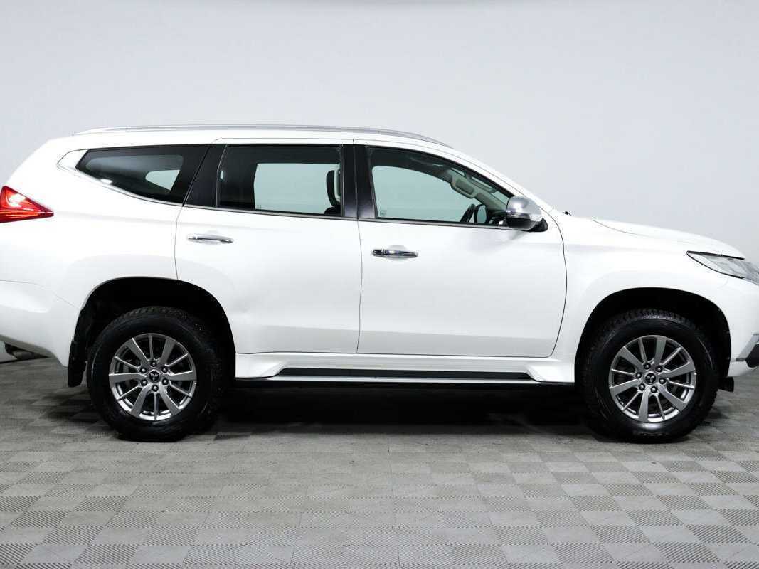 Mitsubishi Pajero Sport, 2018 Фото №4