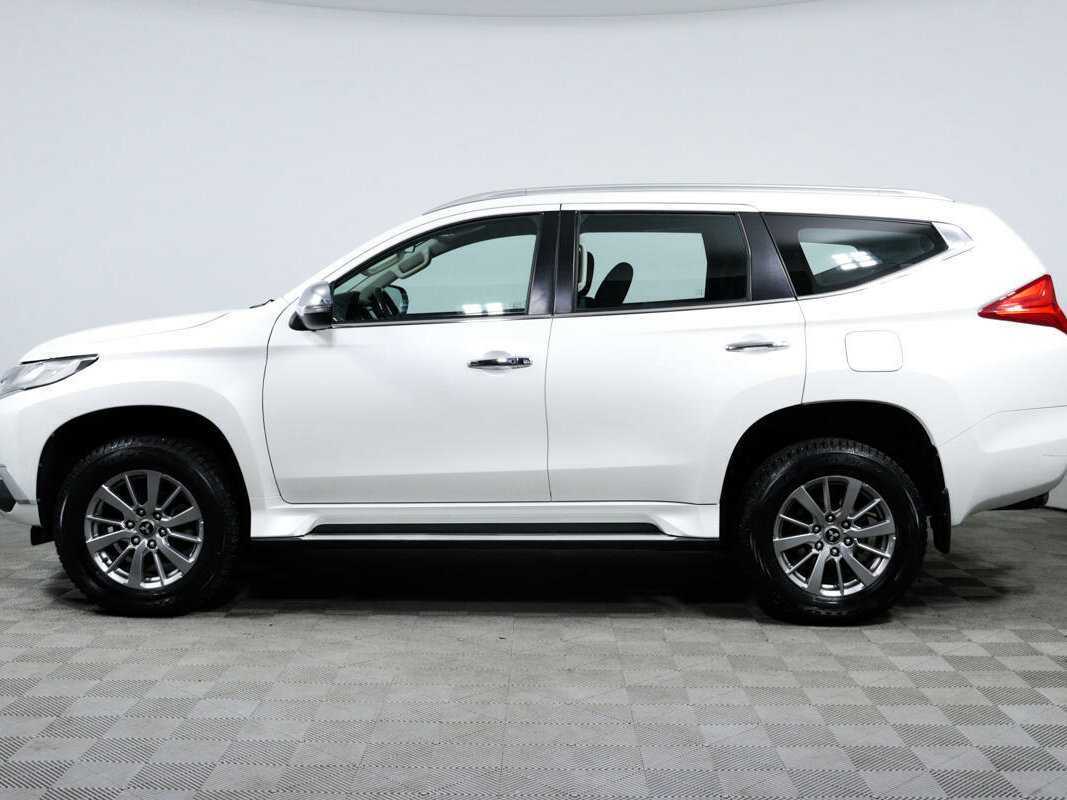 Mitsubishi Pajero Sport, 2018 Фото №8