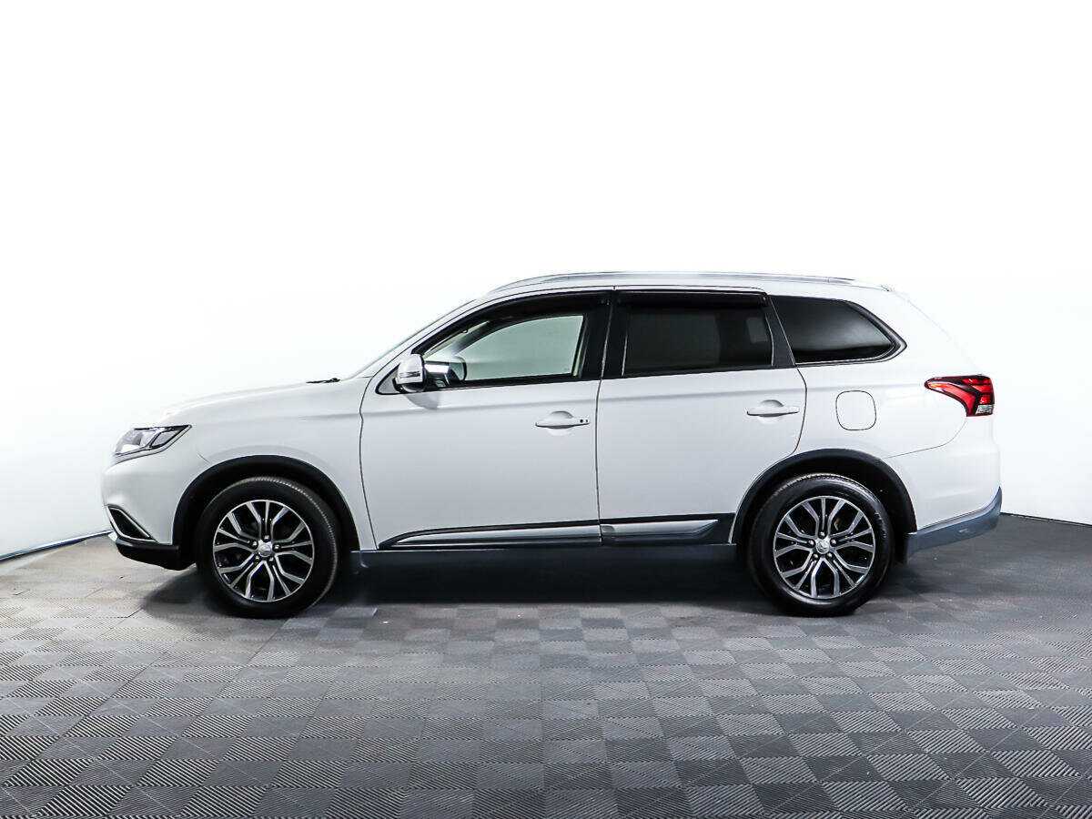 Mitsubishi Outlander, 2017 - 73 813 км. | Фото №8