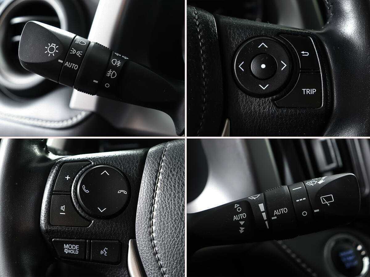 Toyota RAV4, 2018 Фото №17