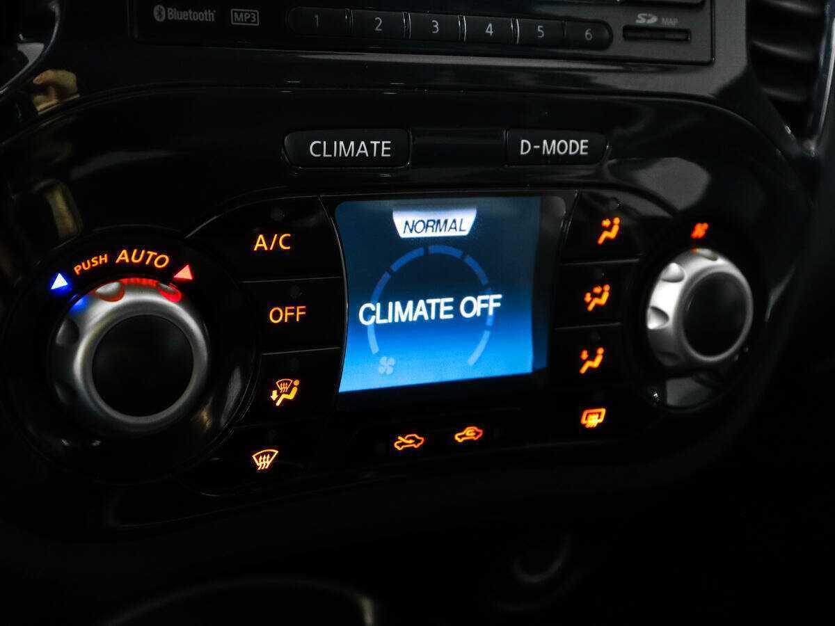 Nissan Juke, 2012 Фото №14