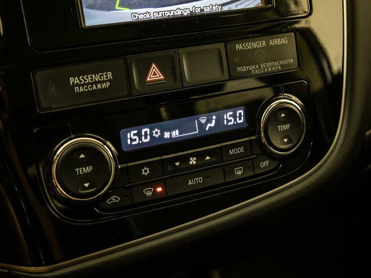 Mitsubishi Outlander, 2014 Фото №17