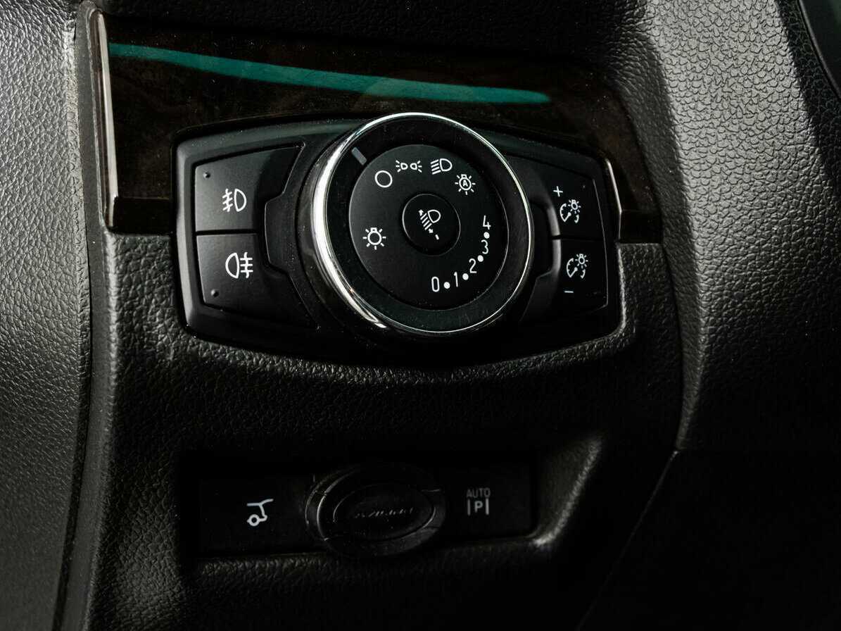 Ford Explorer, 2014 Фото №16