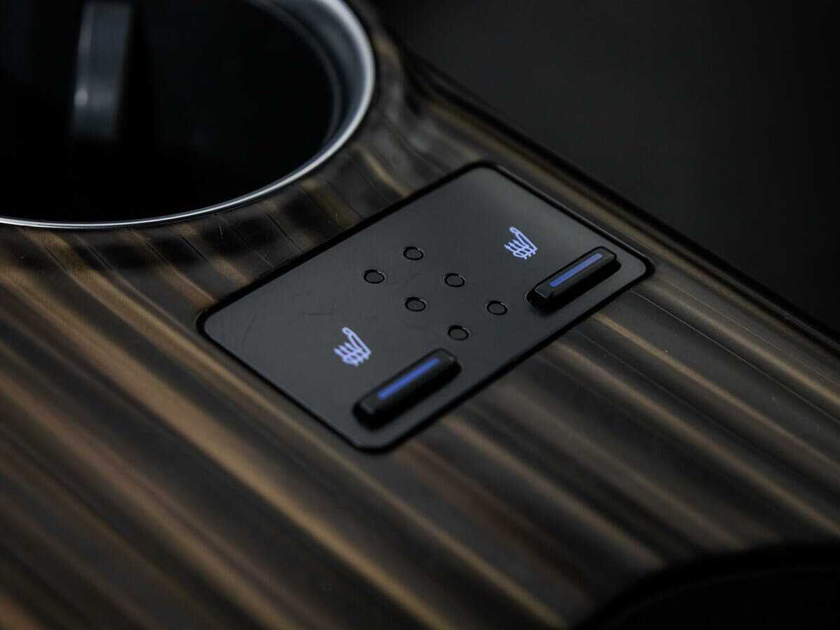 Toyota Camry, 2018 Фото №13