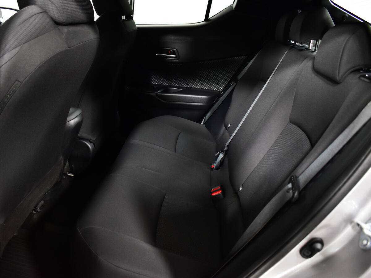 Toyota C-HR, 2019 Фото №10