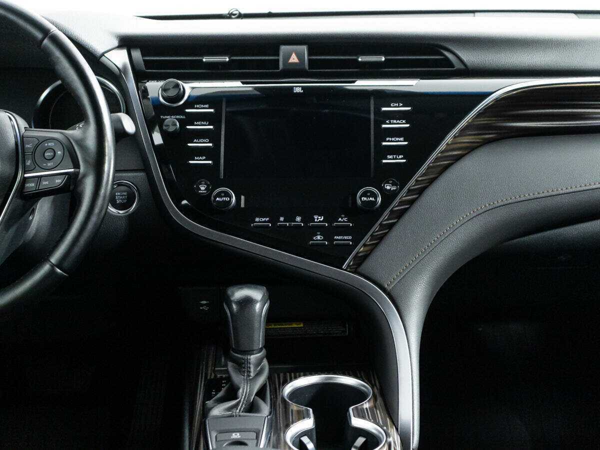 Toyota Camry, 2020 Фото №14