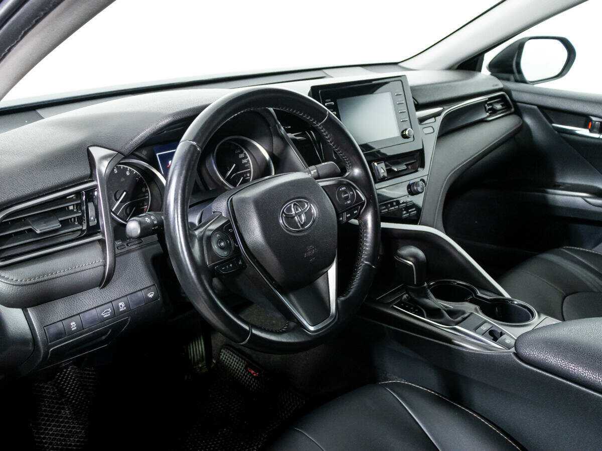 Toyota Camry, 2021 Фото №11