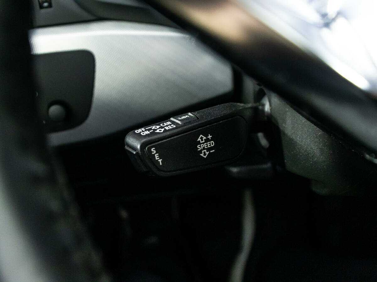 Audi A4, 2017 Фото №22