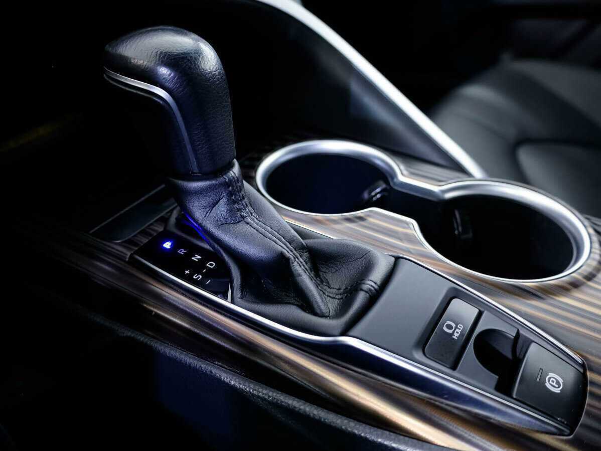 Toyota Camry, 2020 Фото №16